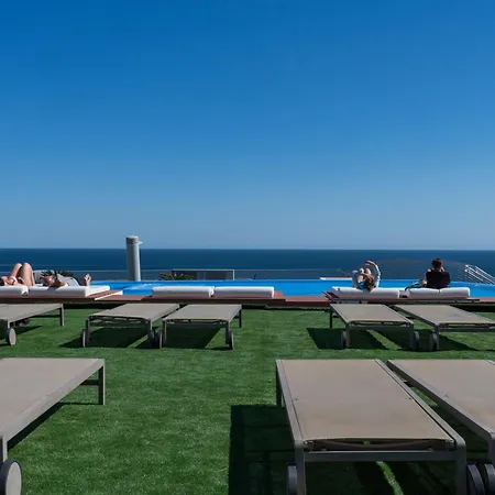 Infinity View - Access To Hot Tubs & Pools Apartment