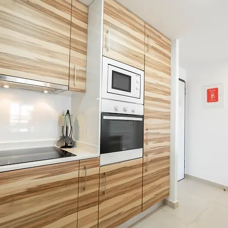 Infinity View - Access To Hot Tubs & Pools Apartment