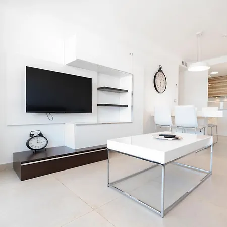 Infinity View - Access To Hot Tubs & Pools Apartment